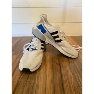 Adidas men’s sneakers